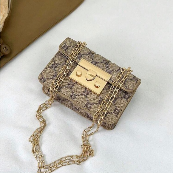 Small Cutie Purse✨🌹 - Picture 2 of 5